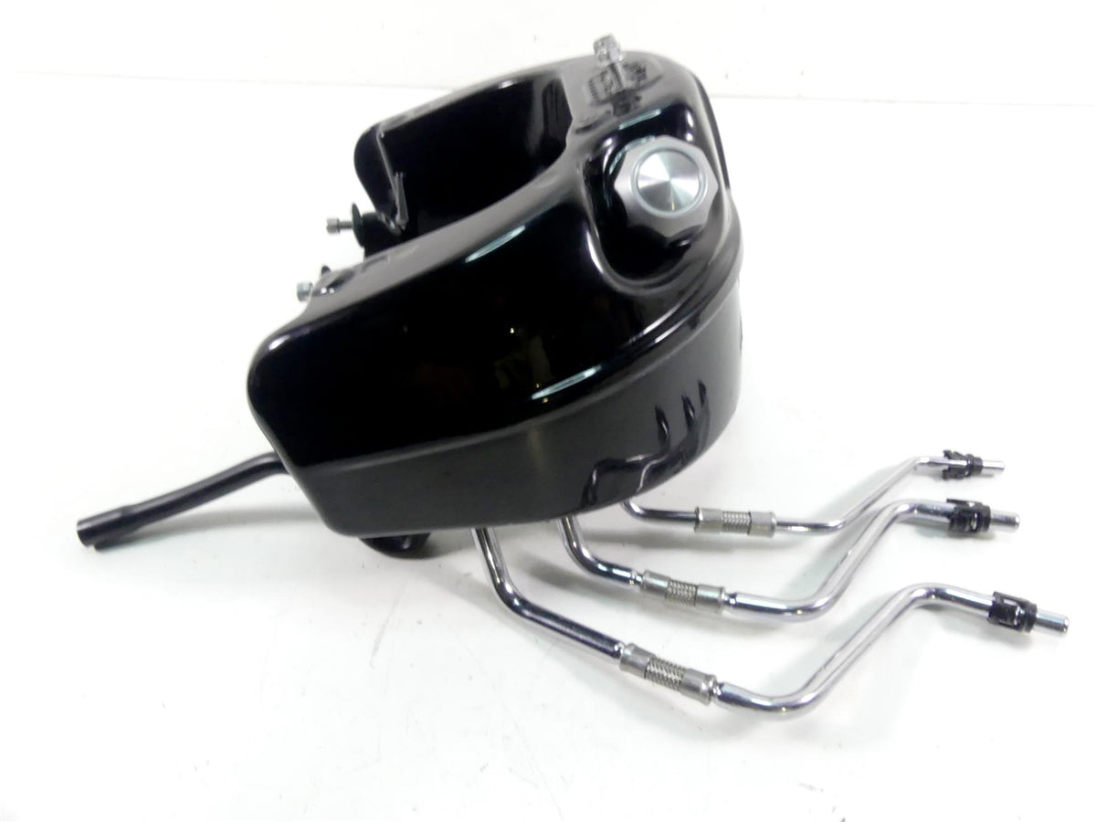 2017 Harley Softail FXSB Breakout Black Oil Tank Reservoir & Hoses 62500015 {{ shop.shopifyCountryName }} - Mototech271