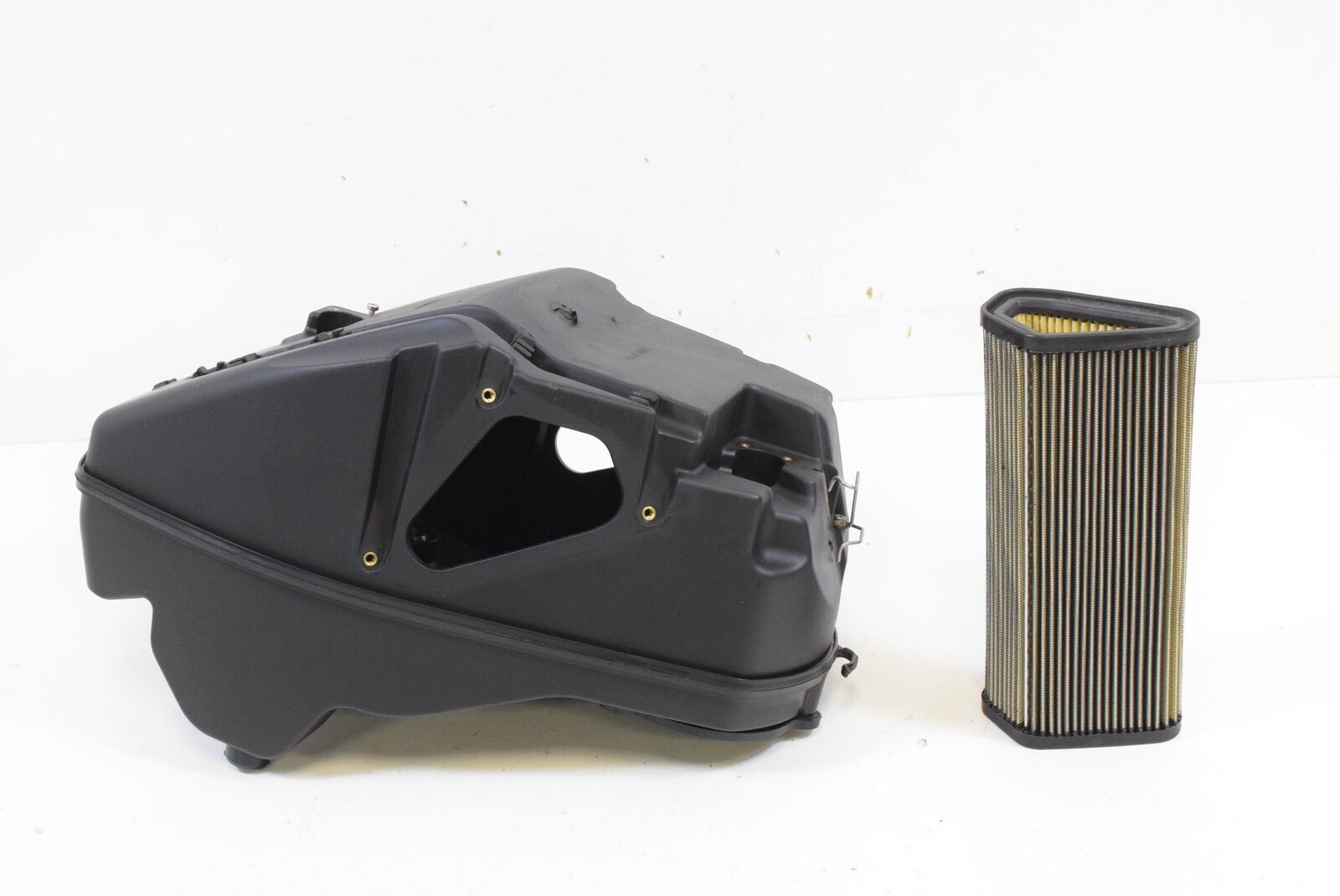 2010 Ducati Streetfighter S Air Cleaner Breather Filter Box SET 44211393B {{ shop.shopifyCountryName }} - Mototech271