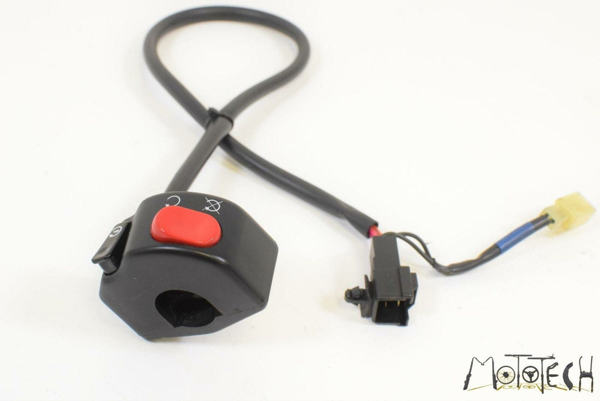 2012 Triumph 1050 Speed Triple Right Control Switch Kill Start T2049237 {{ shop.shopifyCountryName }} - Mototech271