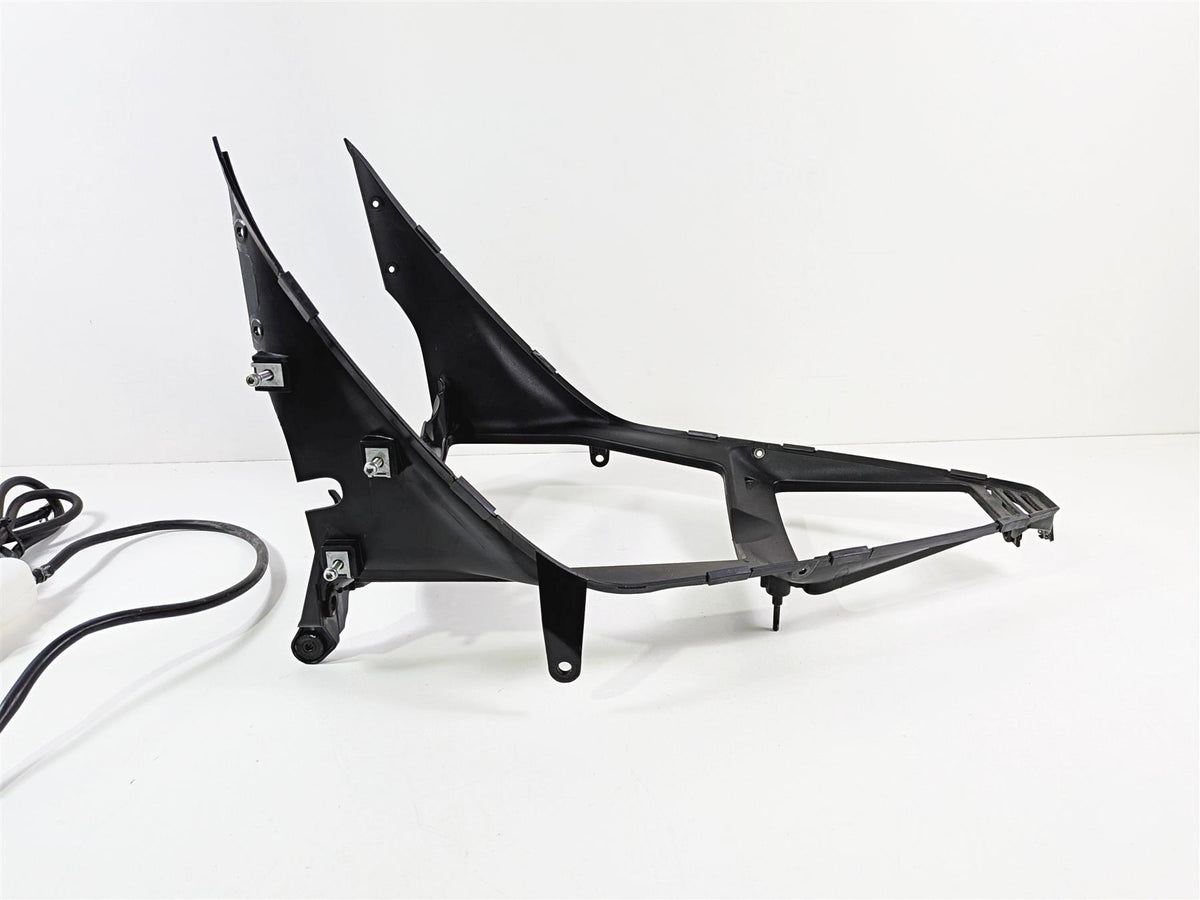 2019 Ducati Panigale V4S V4 S Corse Radiator Shroud & Reservoir Set 48411501C {{ shop.shopifyCountryName }} - Mototech271