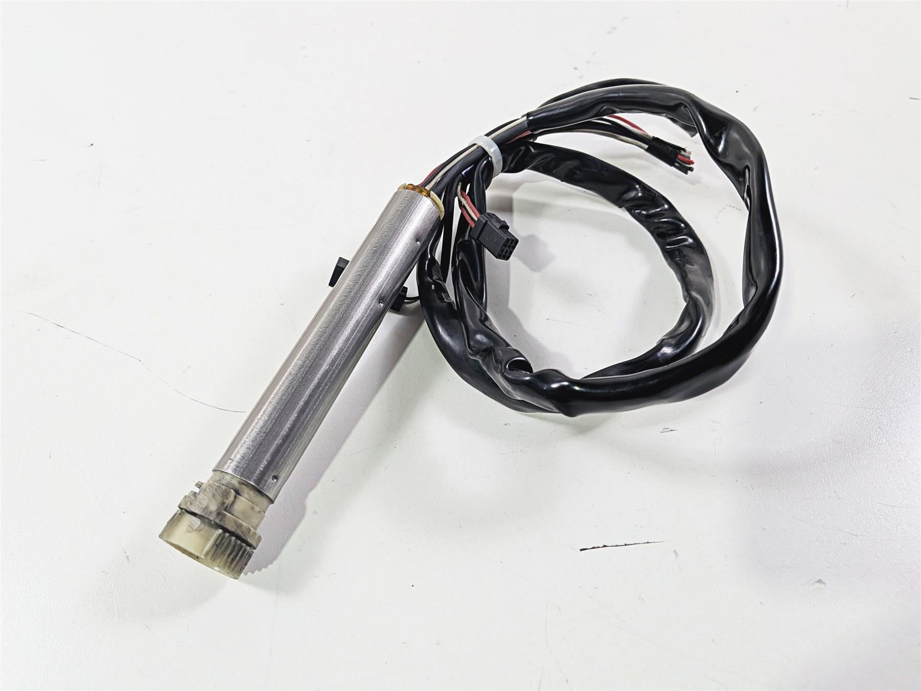 2020 Harley Touring FLTRK Road Glide Ride By Wire Throttle Sensor Read 32700050A {{ shop.shopifyCountryName }} - Mototech271