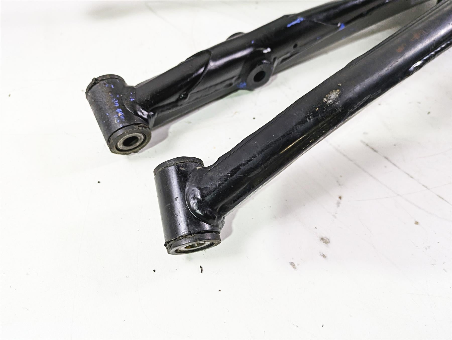 2019 Can Am Maverick X3 XRS Turbo R Front Left Control Arm Knee 72" 703501053 {{ shop.shopifyCountryName }} - Mototech271