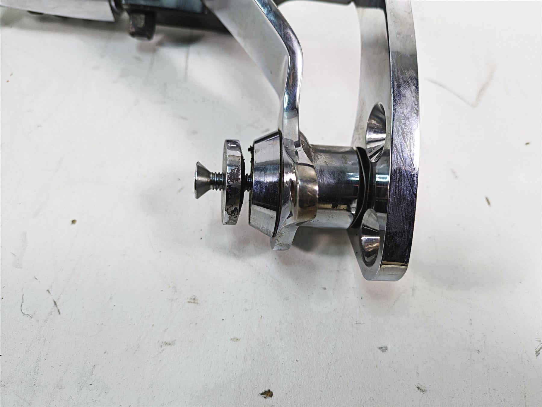 1999 Harley Dyna FXDL Low Rider Forward Raised Footpeg Rest Shifter Brake Pedal {{ shop.shopifyCountryName }} - Mototech271