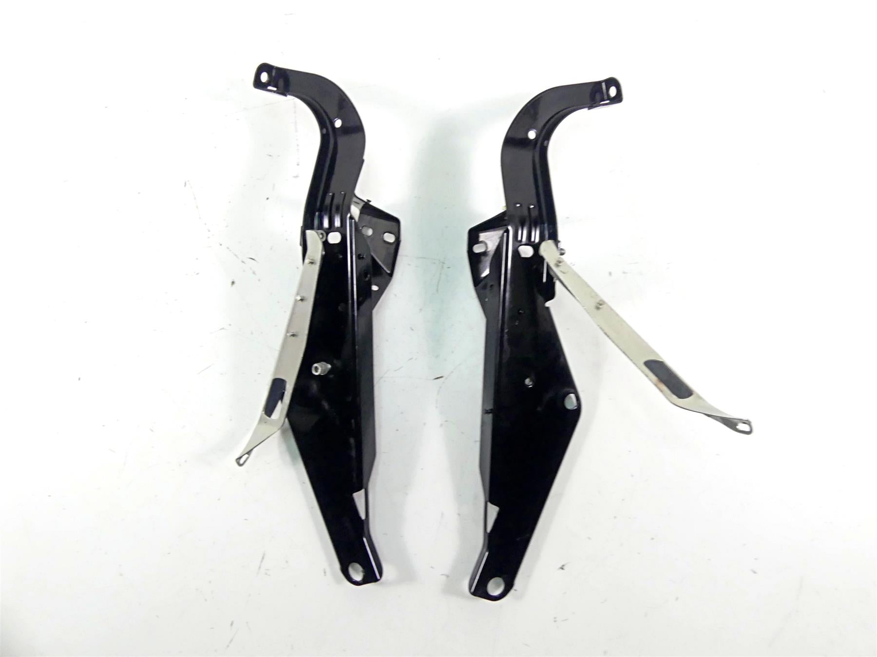 2008 Harley Touring FLHX Street Glide Front Fairing Mount Holder Set 58479-96B {{ shop.shopifyCountryName }} - Mototech271