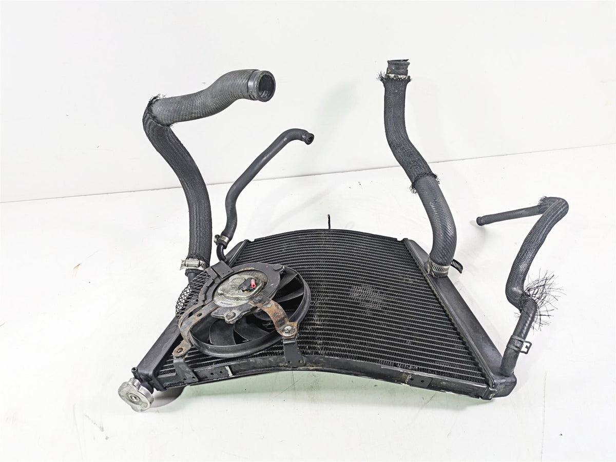 2007 Suzuki GSXR600 Coolant Radiator - No Leaks & Straight 17710-01H00 {{ shop.shopifyCountryName }} - Mototech271
