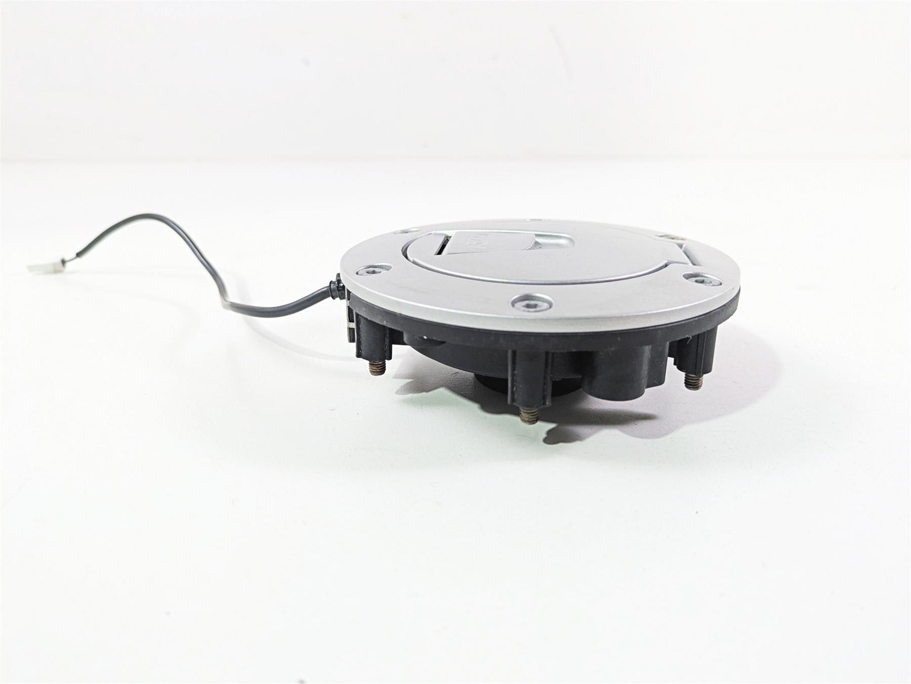 2018 KTM 1290 Super Duke R Keyless Fuel Gas Petrol Tank Cap 61607008000 {{ shop.shopifyCountryName }} - Mototech271