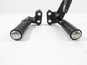 2009 Yamaha XV1900 Raider Rear Passenger Footpeg Rest Set 5C7-27430-00-00 | Mototech271