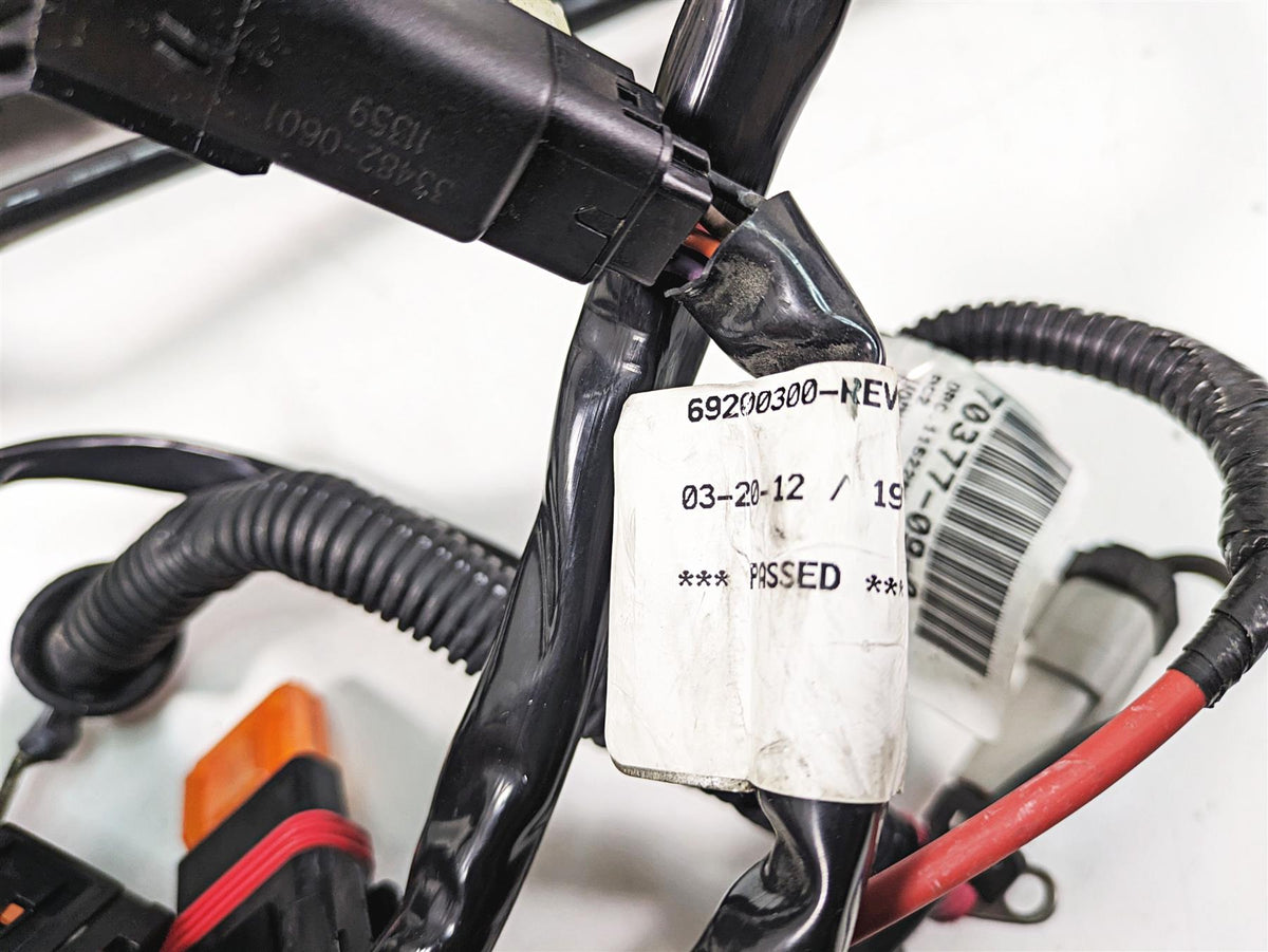 2013 Harley Touring FLHX Street Glide Main Wiring Harness Loom - No Abs 69200300 {{ shop.shopifyCountryName }} - Mototech271