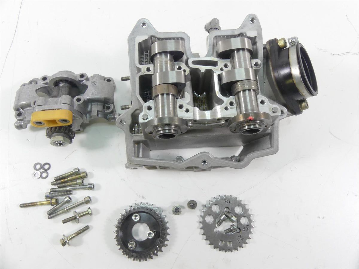 2004 Aprilia RSV1000 R Mille Rear Cylinderhead Cylinder Head AP0613467 {{ shop.shopifyCountryName }} - Mototech271