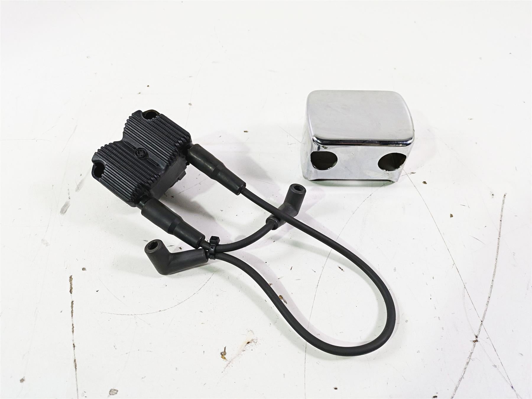 2005 Harley Softail FLSTSCI Heritage Springer Ignition Coil Set 31655-99 | Mototech271