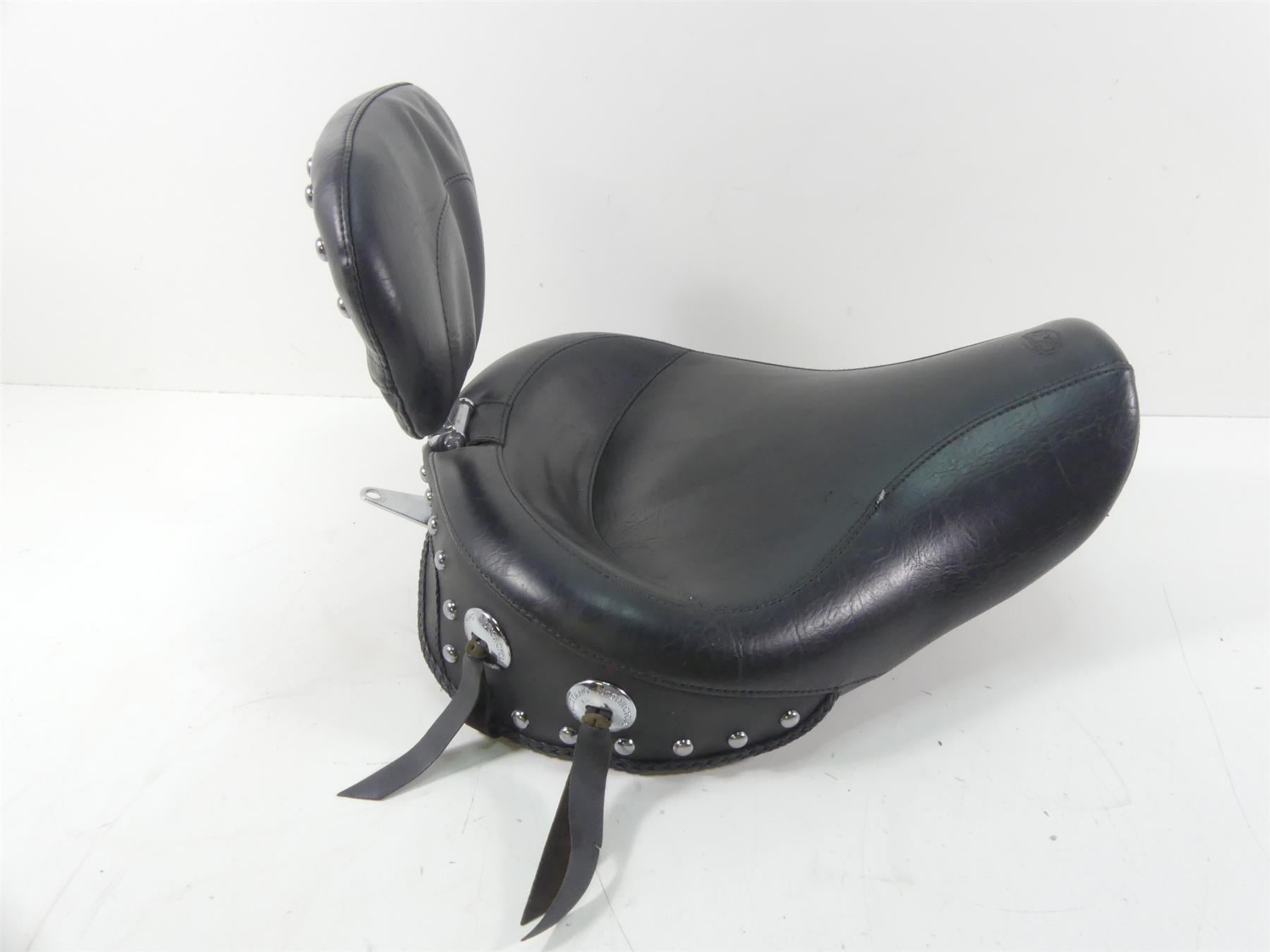 1997 Harley Dyna FXDS Super Glide Conv Mustang Driver Saddle Seat - Read 79109 {{ shop.shopifyCountryName }} - Mototech271