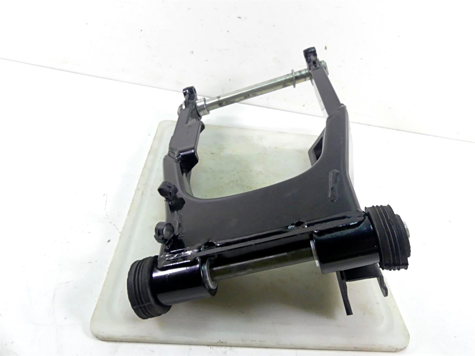 2008 Harley Touring FLHX Street Glide Rear Swingarm Swing Arm 25mm Axle 47549-02 {{ shop.shopifyCountryName }} - Mototech271