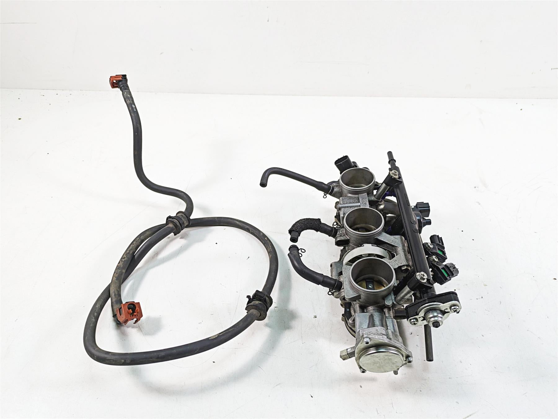 2019 Yamaha YXZ1000 R EPS SS SE Mikuni Throttle Body Bodies B5H-13750-00-00 {{ shop.shopifyCountryName }} - Mototech271