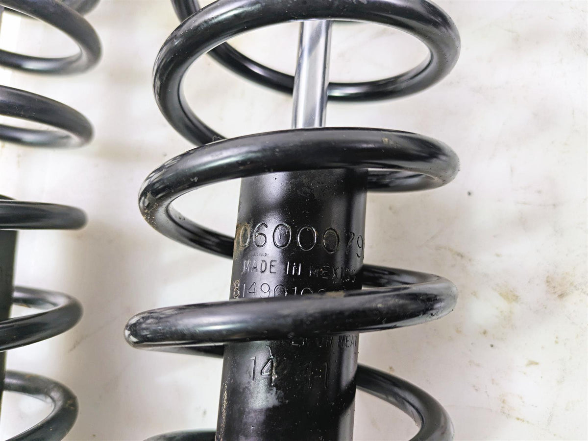 2011 Can-Am Outlander 650 4X4 XT Front Rear Shock Set - Read 706201110 706000792 {{ shop.shopifyCountryName }} - Mototech271