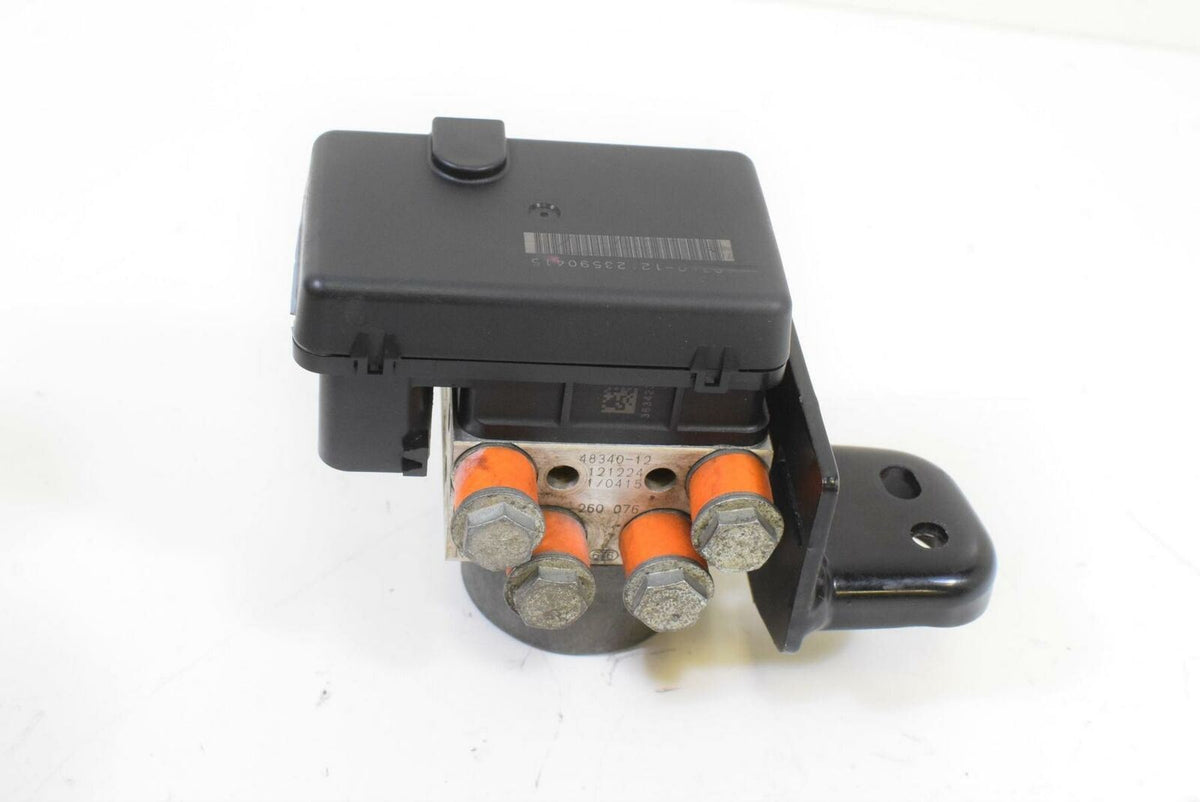 2014 Harley FLD Dyna Switchback 103 ABS Pressure Pump Module w/ Cover 48340-12 {{ shop.shopifyCountryName }} - Mototech271