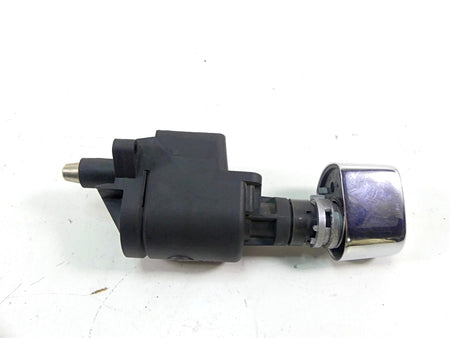 2008 Harley Touring FLHX Street Glide Ignition Switch Lock No Key - VIN 71572-06 {{ shop.shopifyCountryName }} - Mototech271