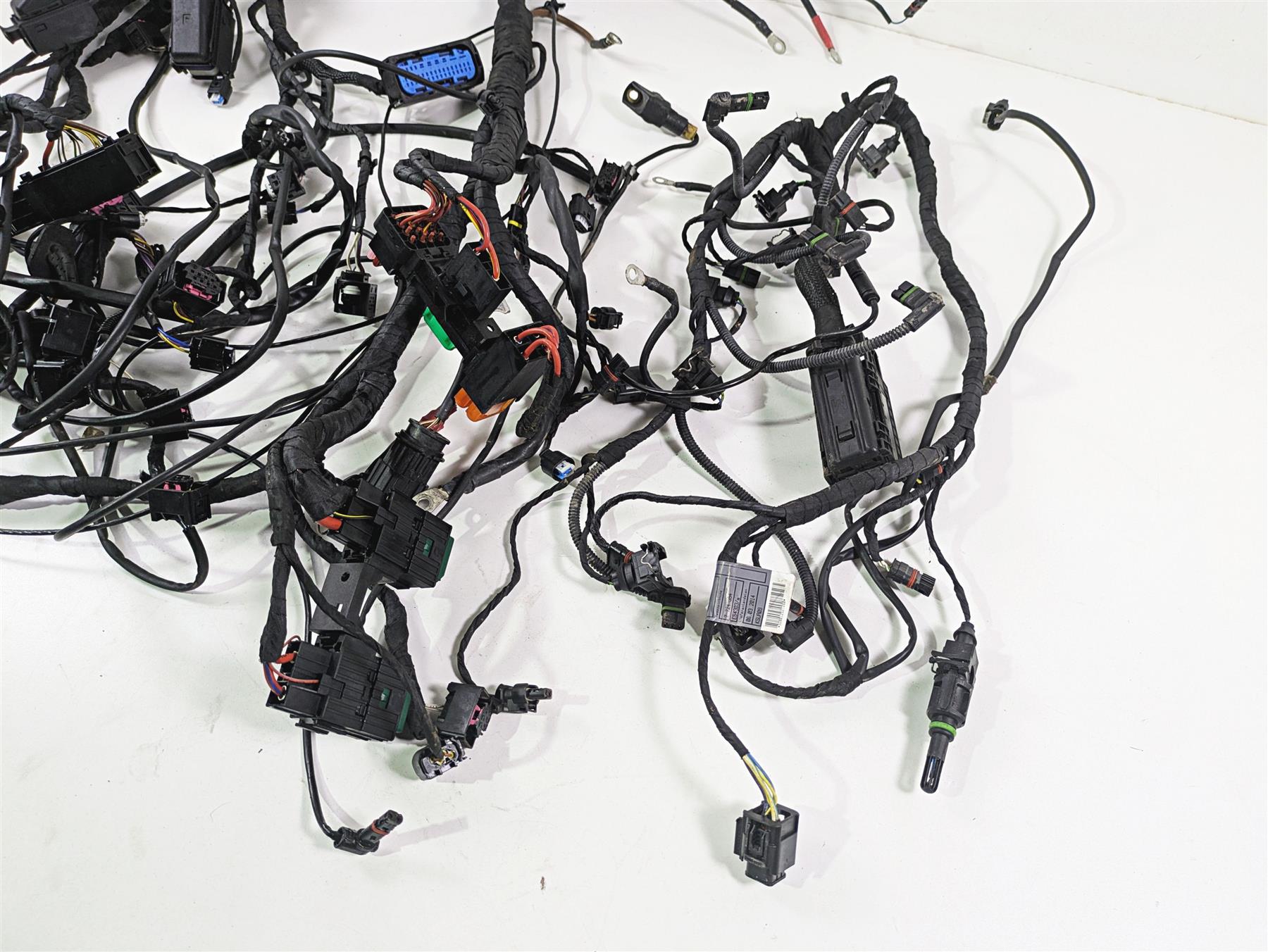 2014 BMW K1600 GTL K48 Main & Engine Wiring Harness 61118549680 12517724395 {{ shop.shopifyCountryName }} - Mototech271