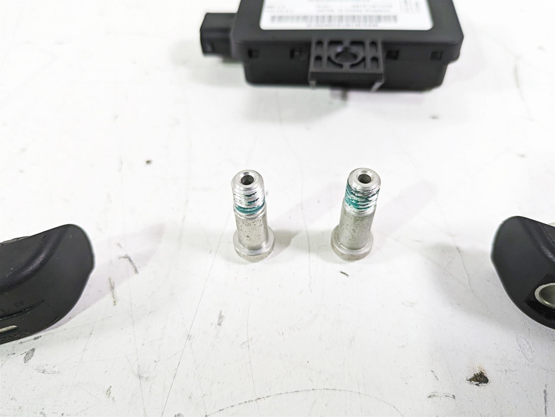 2014 BMW R1200 RT RTW K52 Rdc Module Tire Sensor Set 36318532732 65758546222 {{ shop.shopifyCountryName }} - Mototech271