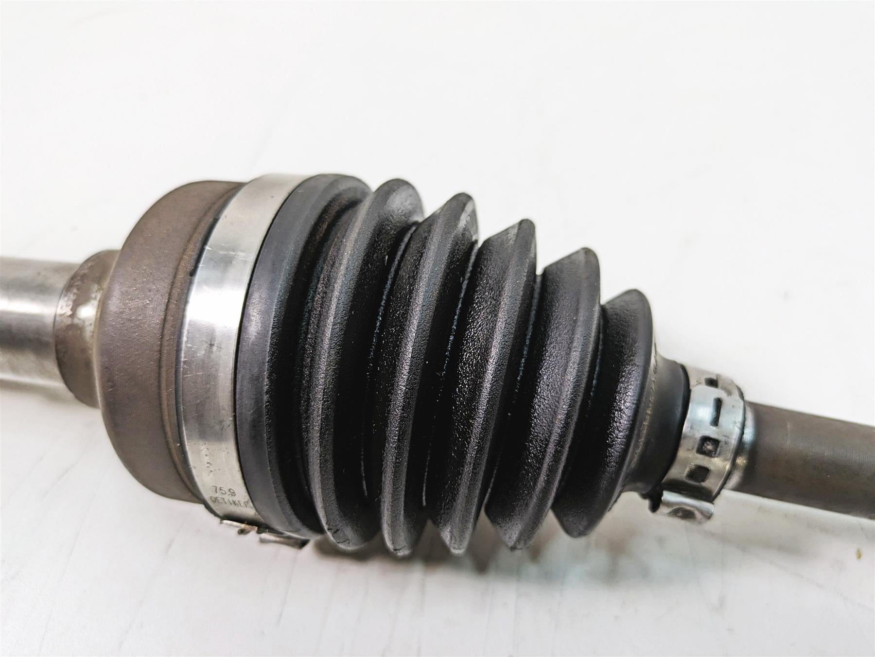 2019 Yamaha YXZ1000 R EPS SS SE Front Stock CV Axle Drive Shaft 2HC-2518F-00-00 {{ shop.shopifyCountryName }} - Mototech271