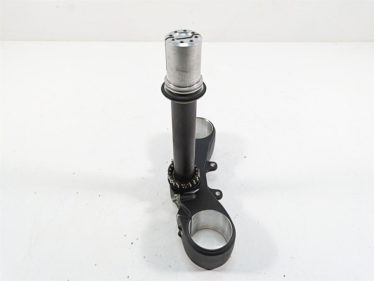 2020 Ducati Hypermotard 950 SP Lower Triple Tree Steering Clamp 34220763AA {{ shop.shopifyCountryName }} - Mototech271