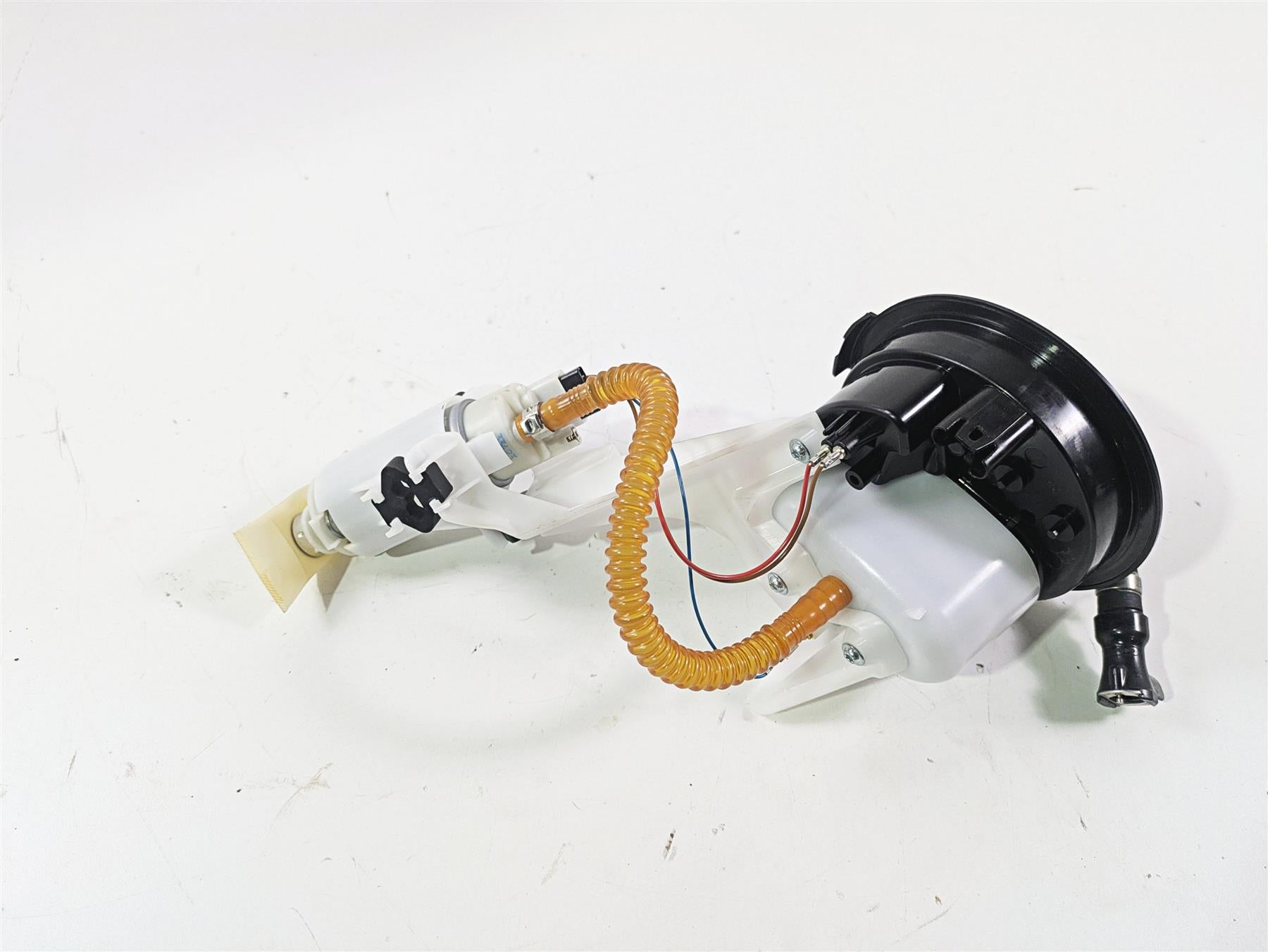 2010 BMW R1200GS K25 Fuel Gas Petrol Pump -Tested 16147705376 {{ shop.shopifyCountryName }} - Mototech271