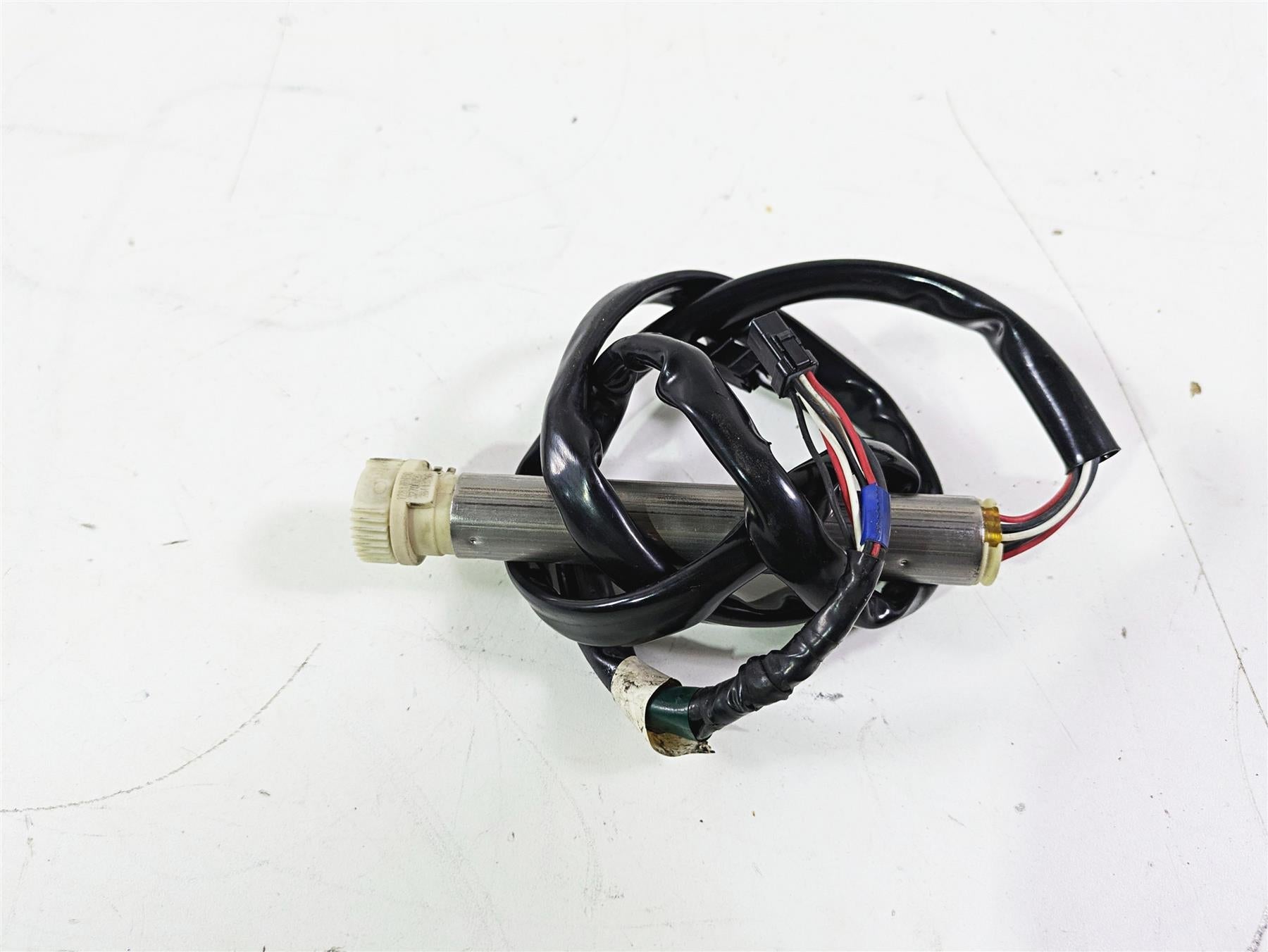 2017 Harley FLS Softail Slim Fly Ride By Wire Sensor 32700050A {{ shop.shopifyCountryName }} - Mototech271