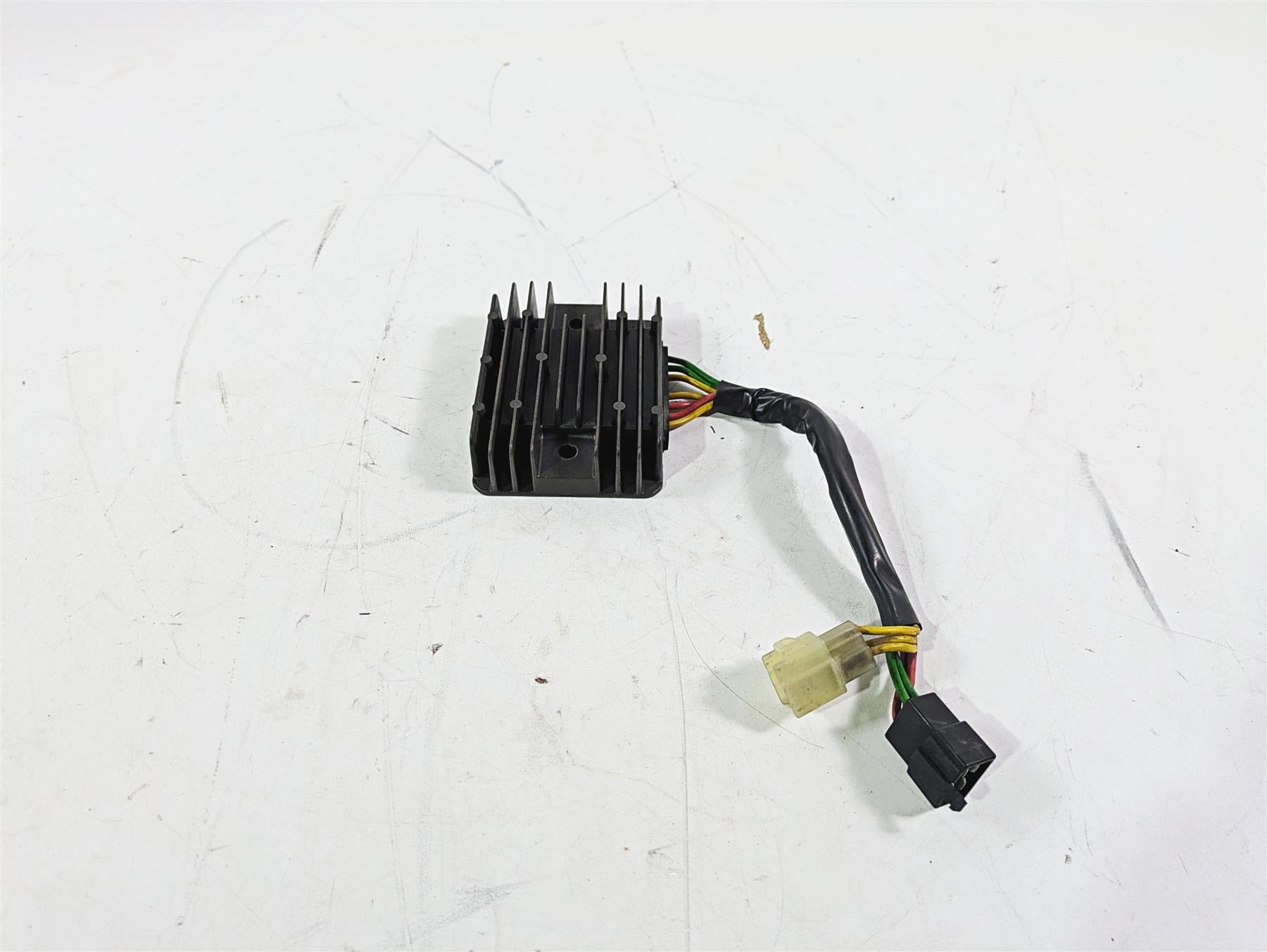 2009 Ducati Monster 1100 S Rectifier Voltage Regulator 54040111C {{ shop.shopifyCountryName }} - Mototech271