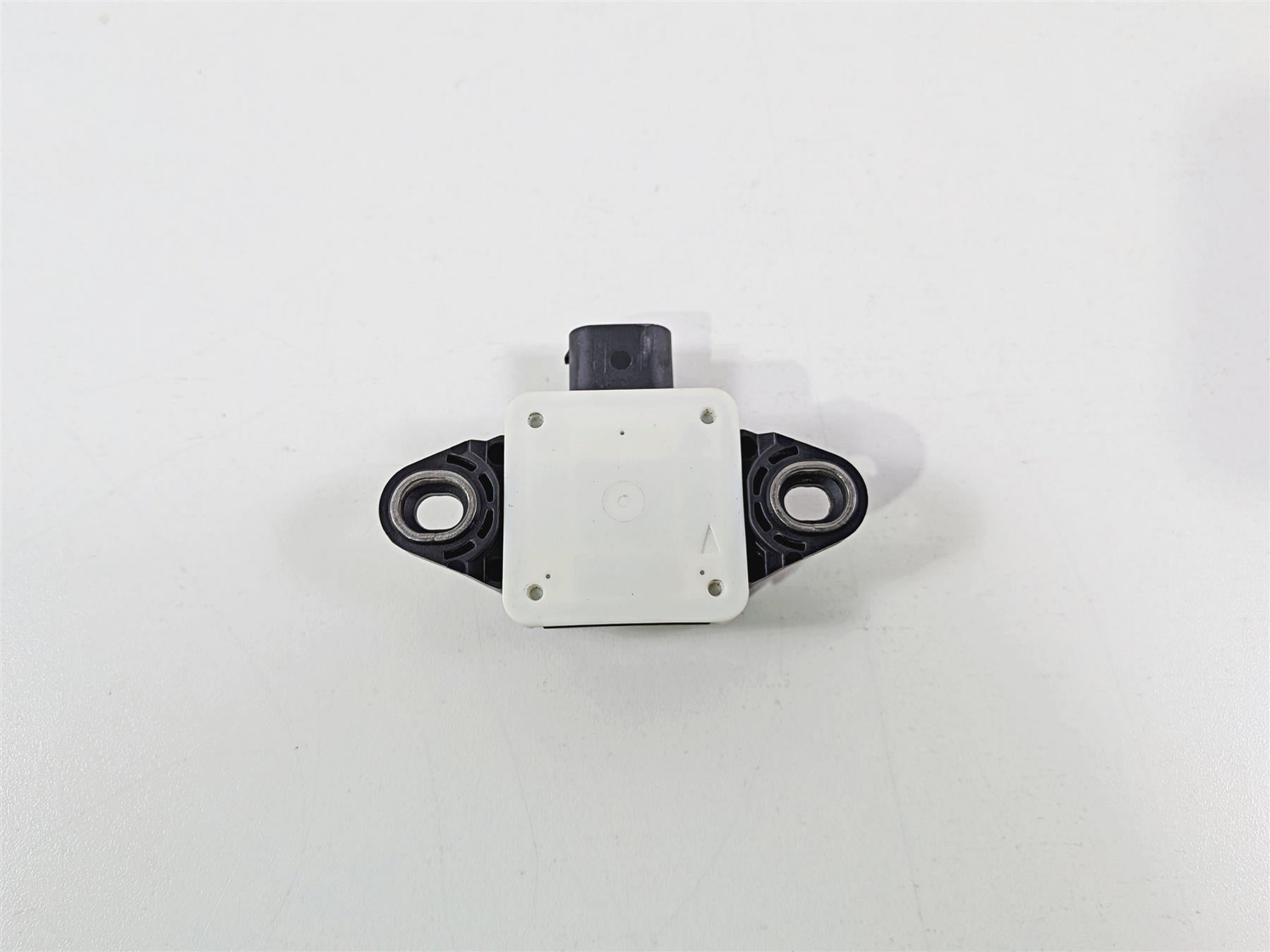 2017 BMW S1000RR K46 Bosch Fall Speed Sensor Drehratensensor 61358546524 {{ shop.shopifyCountryName }} - Mototech271