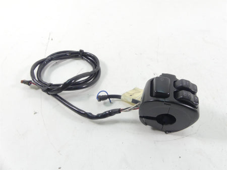2015 Harley FXDL Dyna Low Rider Left Hand Light Blinker Control Switch 72943-12A {{ shop.shopifyCountryName }} - Mototech271