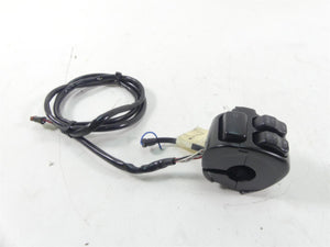 2015 Harley FXDL Dyna Low Rider Left Hand Light Blinker Control Switch 72943-12A | Mototech271