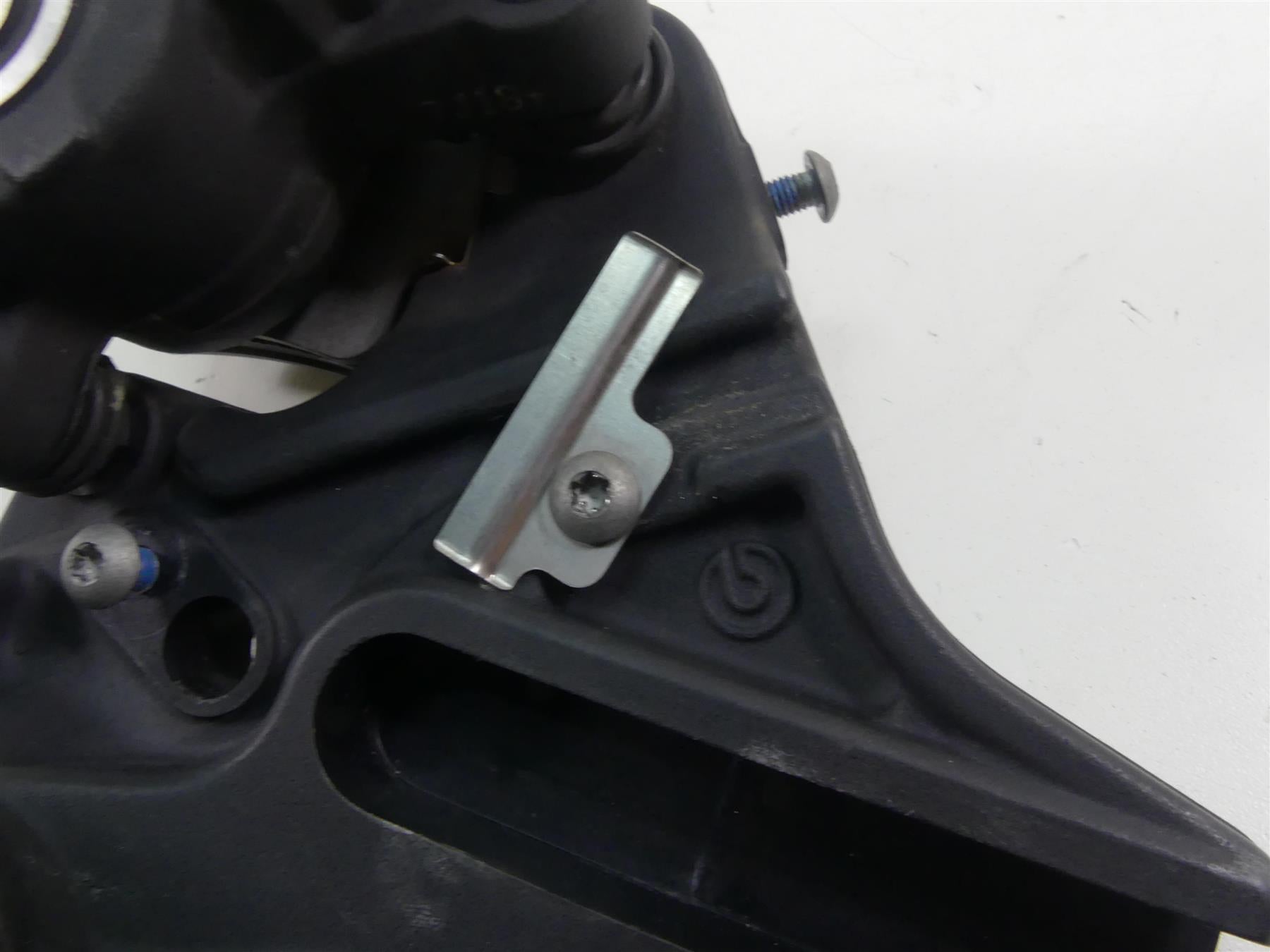 2018 BMW S1000RR K46 Rear Brembo Brake Caliper & Bracket 34217718562 {{ shop.shopifyCountryName }} - Mototech271