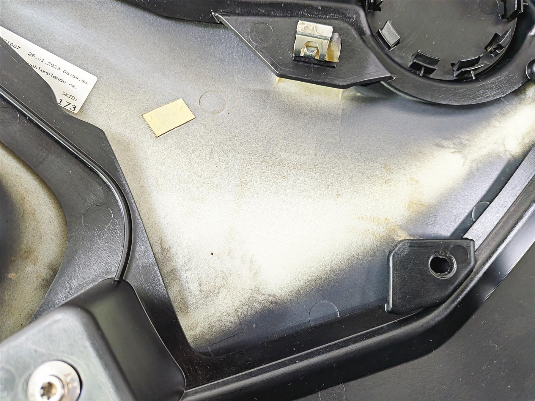2023 BMW F850GS K81 Main Right Side Fairing Cover Triple Black 46638393886 {{ shop.shopifyCountryName }} - Mototech271