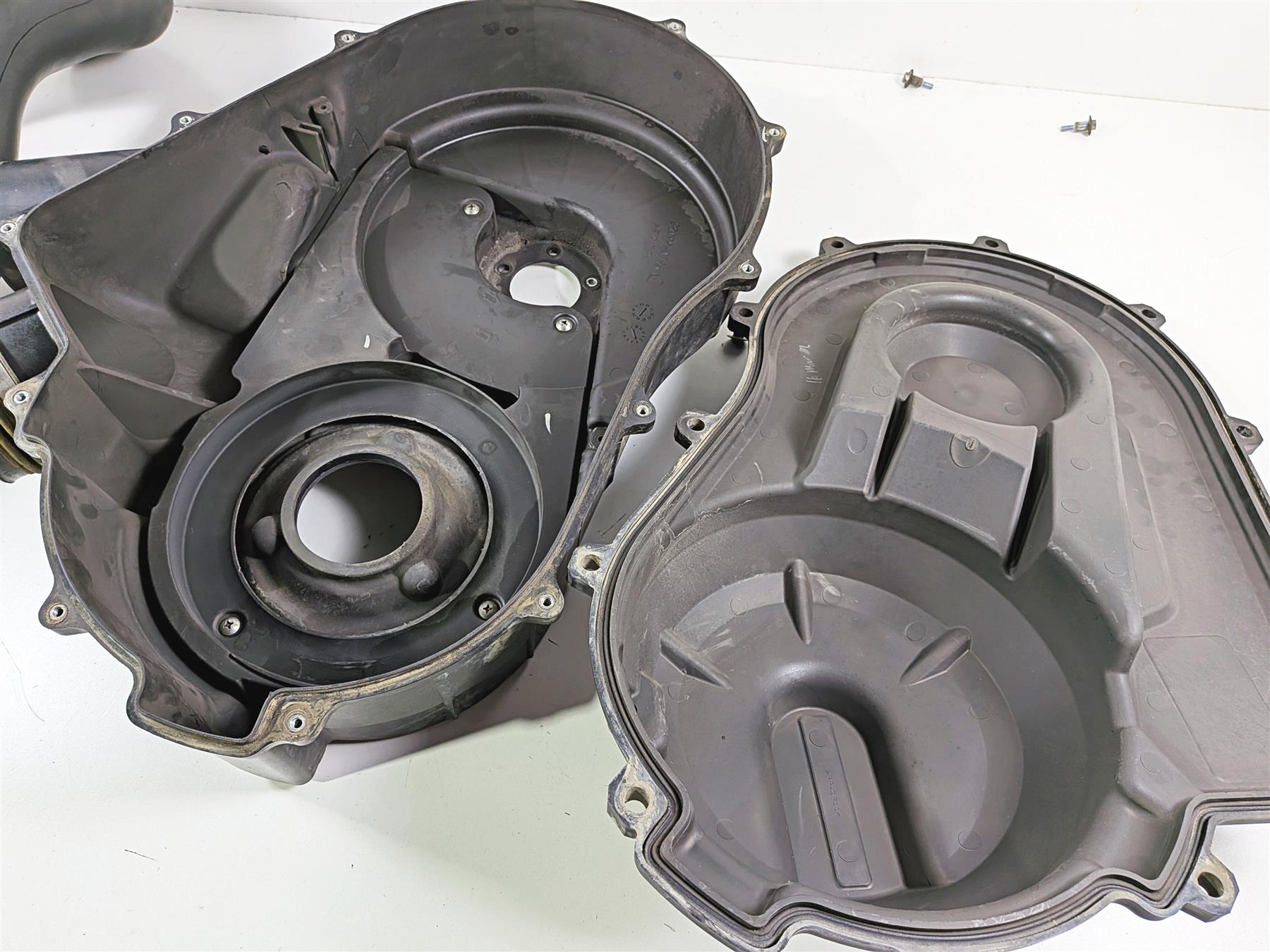 2021 Kawasaki Teryx KRX KRF 1000 ES Primary Drive Cover & Tube Set 32099-0795 {{ shop.shopifyCountryName }} - Mototech271