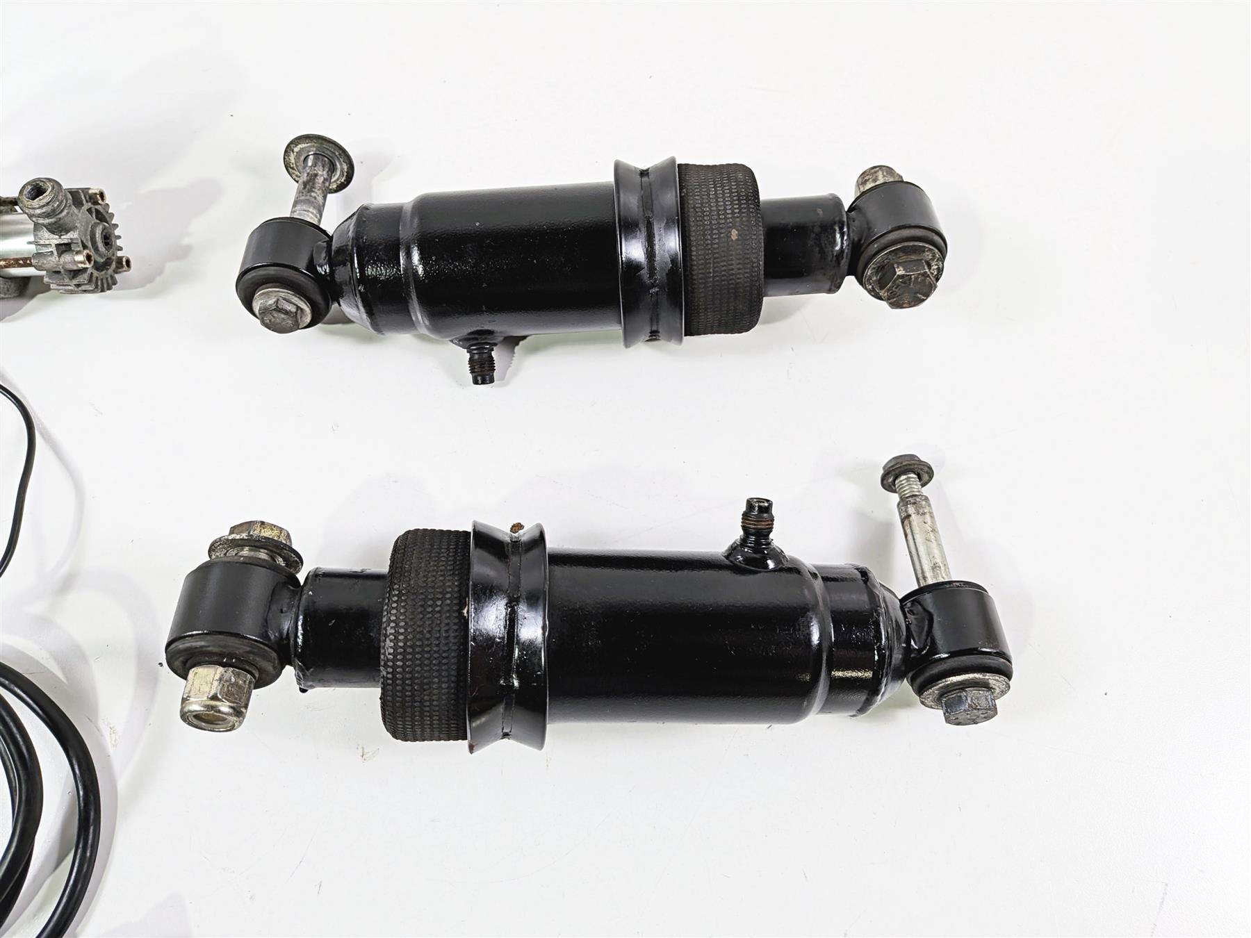 1993 Harley Touring FLHTCU Electra Glide Air Ride System - Brand Unknown {{ shop.shopifyCountryName }} - Mototech271