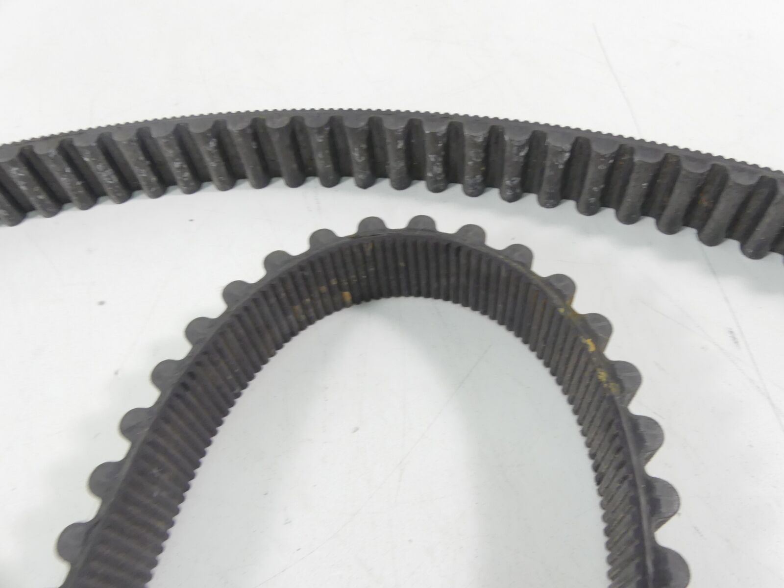 2006 Harley Touring FLHCU SE CVO Rear Main Drive Belt 139T 1-1/8" 40040-05 {{ shop.shopifyCountryName }} - Mototech271