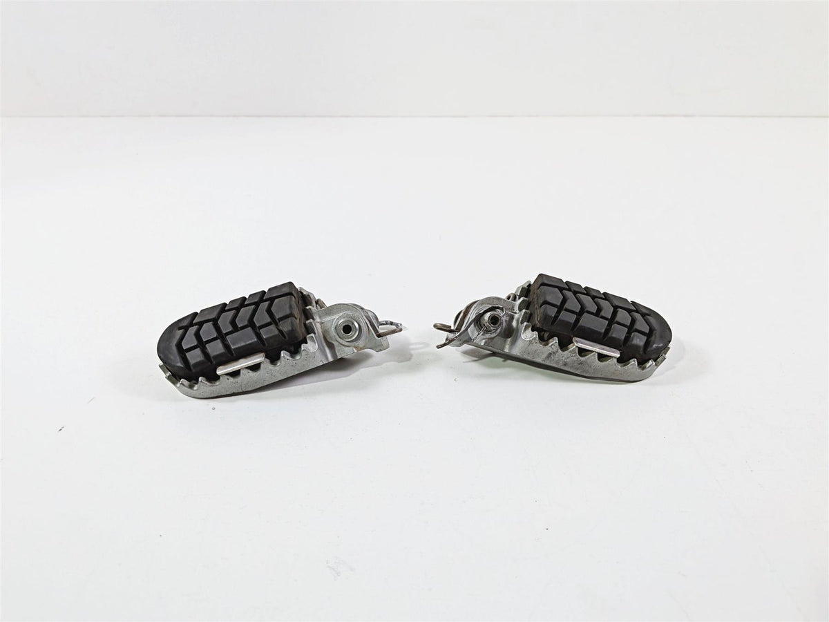 2005 KTM 950 LC8 Adventure Front Rider Foot Peg Rest Set 59003040250 78003041050 {{ shop.shopifyCountryName }} - Mototech271