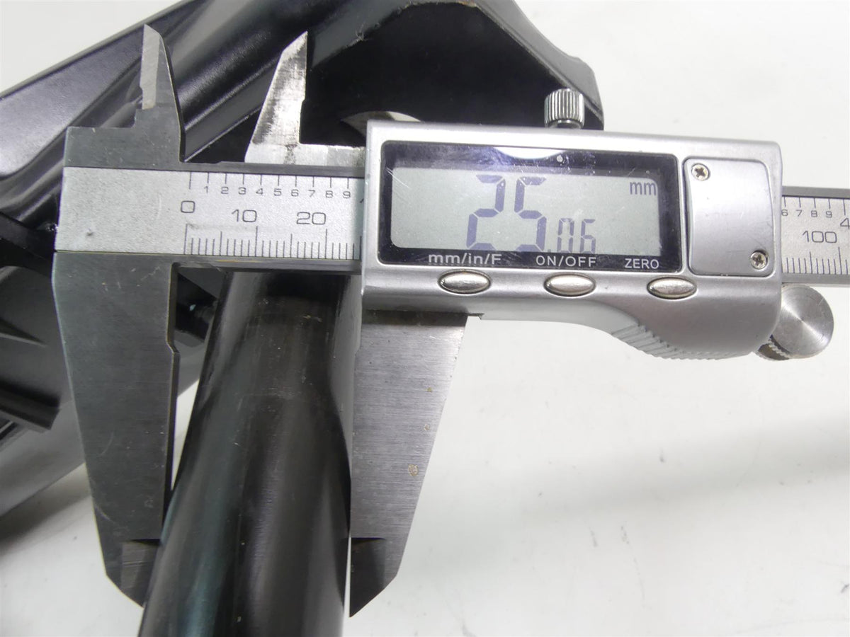 2015 KTM 1190 Adventure R Swingarm Swing Arm + Axle 60303298000 6070403004433 {{ shop.shopifyCountryName }} - Mototech271