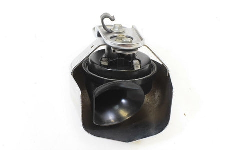 2002 Harley Touring FLHT Electra Glide Horn With Chrome Cover 61300478A {{ shop.shopifyCountryName }} - Mototech271