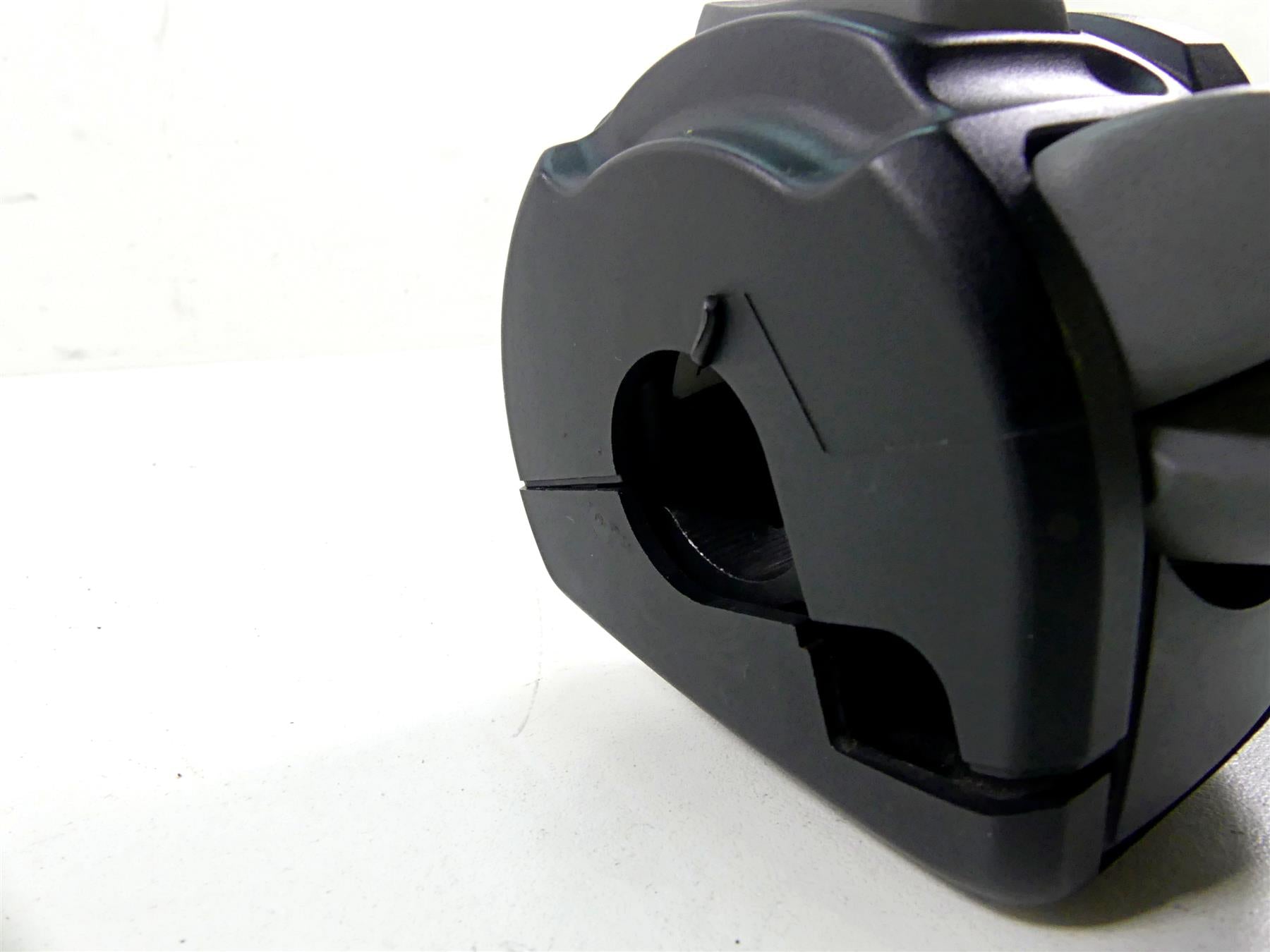 2009 BMW R1200GS K255 Adv Right Hand Control Switch Grip Heater 61317694982 {{ shop.shopifyCountryName }} - Mototech271