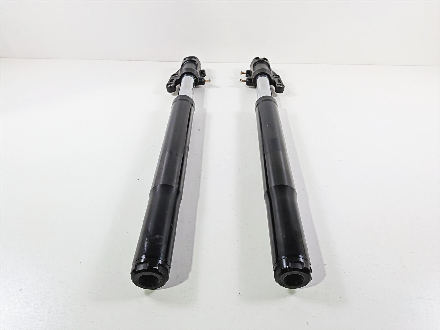 2022 Harley Softail FXLRST Low Rider Front Fork 43mm Set 45400327 45400328-Mototech271