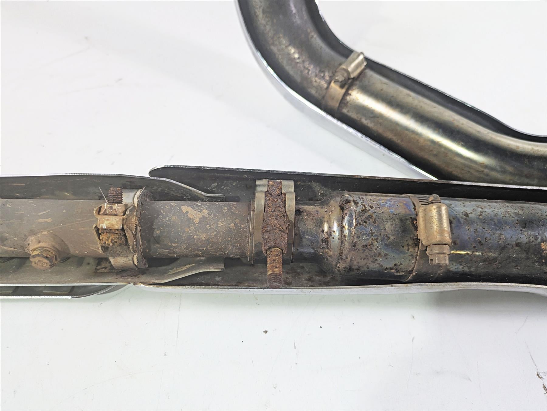 2006 Yamaha XVS650 V-Star Classic Vance Hines Shortshots Staggered Exhaust 18519 {{ shop.shopifyCountryName }} - Mototech271