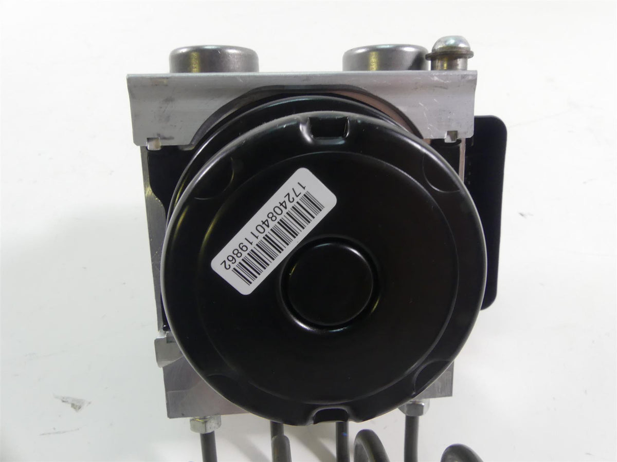 2017 Yamaha XT1200Z Super Tenere Abs Brake Pump Unit Module 23P-85930-19-00 {{ shop.shopifyCountryName }} - Mototech271