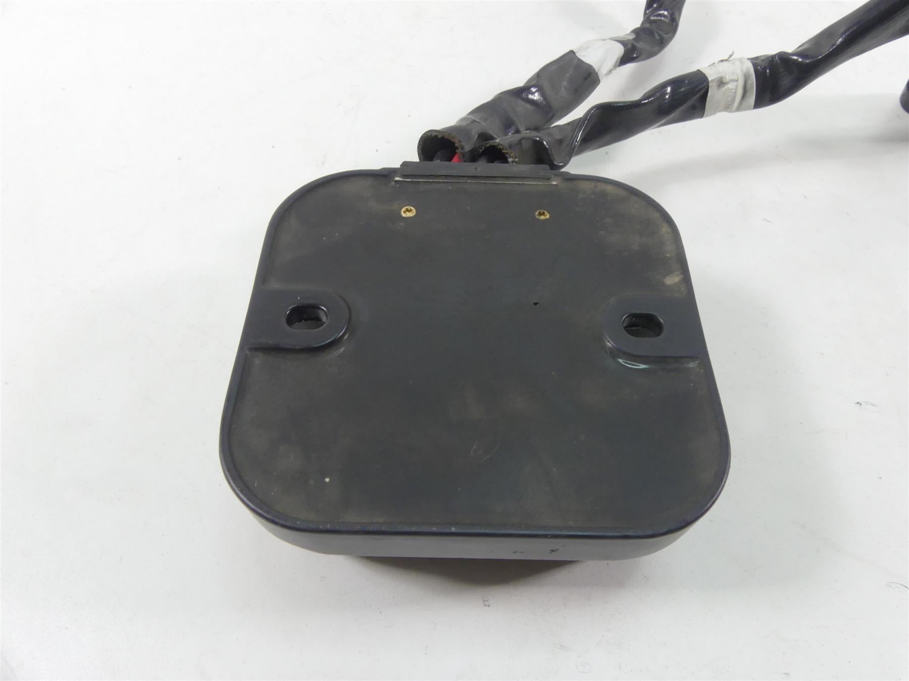 2016 Indian Chieftain Dark Horse Trombetta Rectifier Voltage Regulator 4014300 {{ shop.shopifyCountryName }} - Mototech271