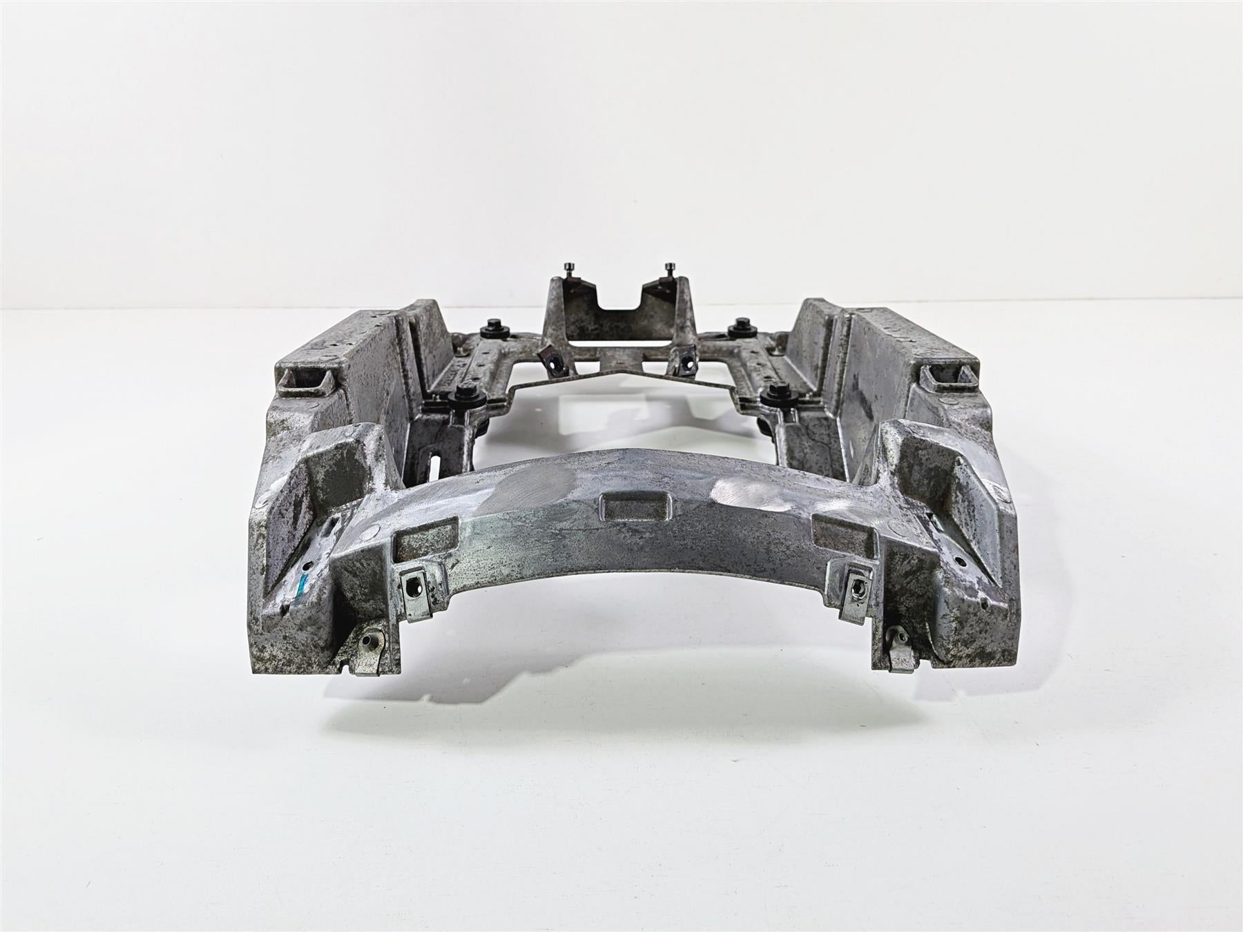 2016 Victory Cross Country Front Fairing Support Stay Holder Carrier 5136536 {{ shop.shopifyCountryName }} - Mototech271
