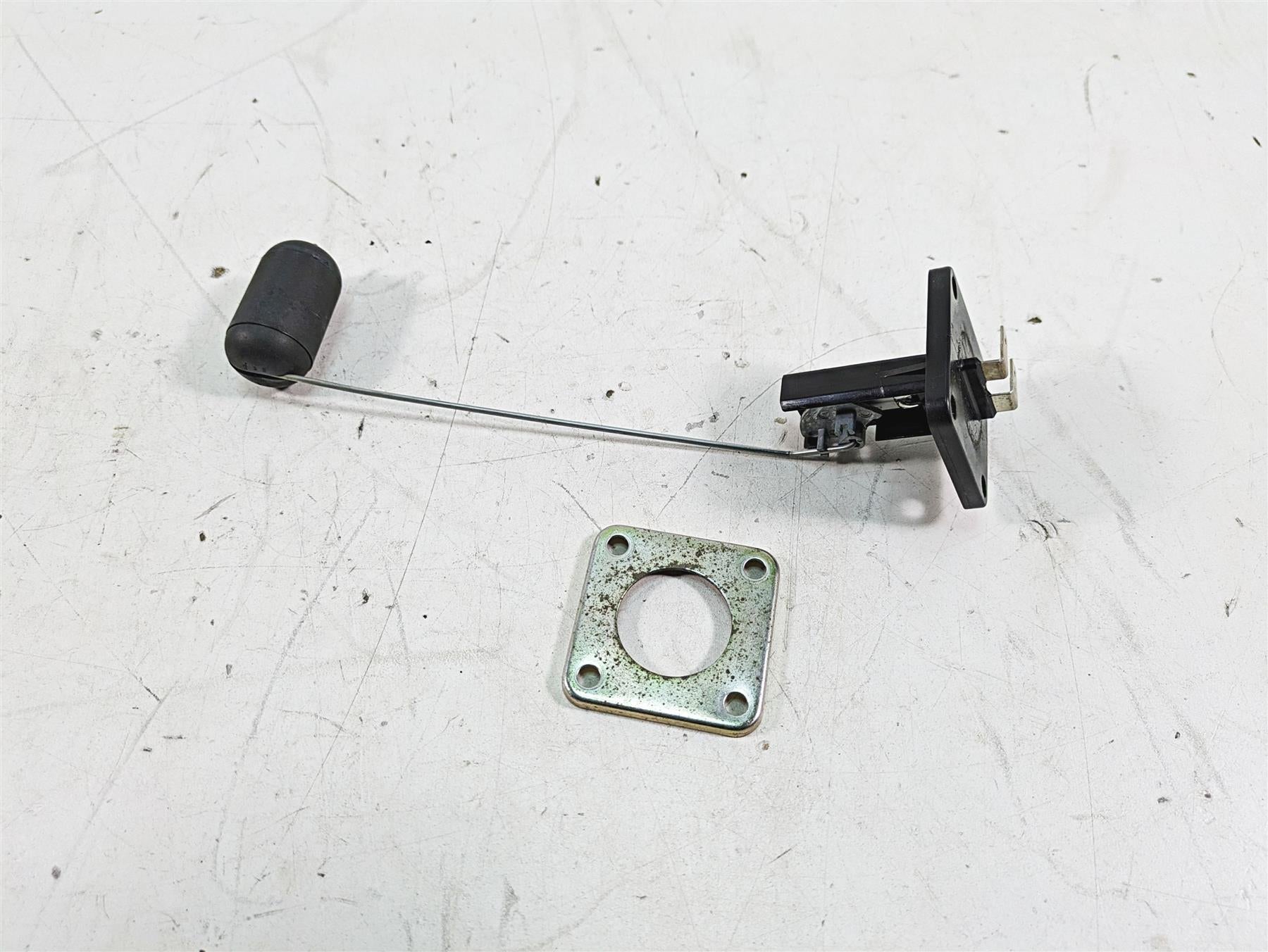 2014 Moto Guzzi California 1400 T Fuel Gas Petrol Level Sender Gauge B063706 {{ shop.shopifyCountryName }} - Mototech271