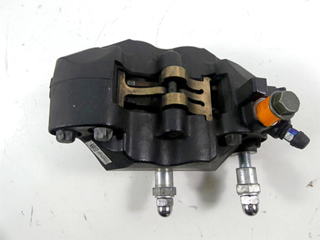 2019 Indian Chieftain Classic Front Brake Caliper Set 1912390 1912391 {{ shop.shopifyCountryName }} - Mototech271