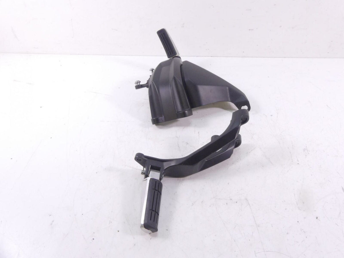 2012 Yamaha XT1200 Super Tenere Passenger Footpeg Foot Peg Set 23P-27440-00-00 {{ shop.shopifyCountryName }} - Mototech271