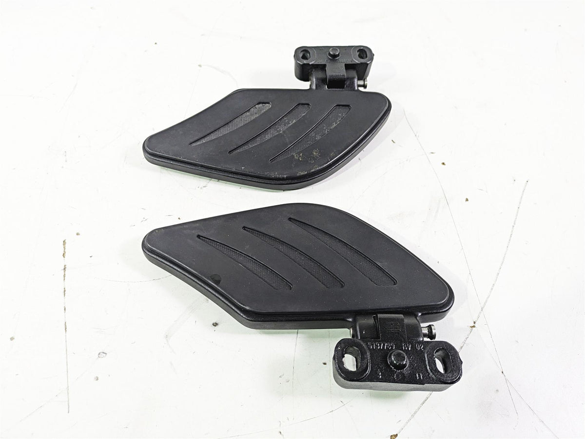 2012 Victory Cross Country Rear Passenger Floorboard Set 5137789 {{ shop.shopifyCountryName }} - Mototech271