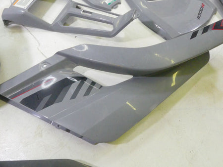 2018 Yamaha YXZ1000 R EPS Body Fairing Fuel Tank Door Cover Set 2HC-F4110-00-00 {{ shop.shopifyCountryName }} - Mototech271