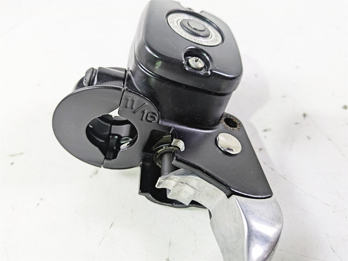 2015 Harley FXDL Dyna Low Rider Front Brake Master Cylinder 11/16 45170-08F {{ shop.shopifyCountryName }} - Mototech271